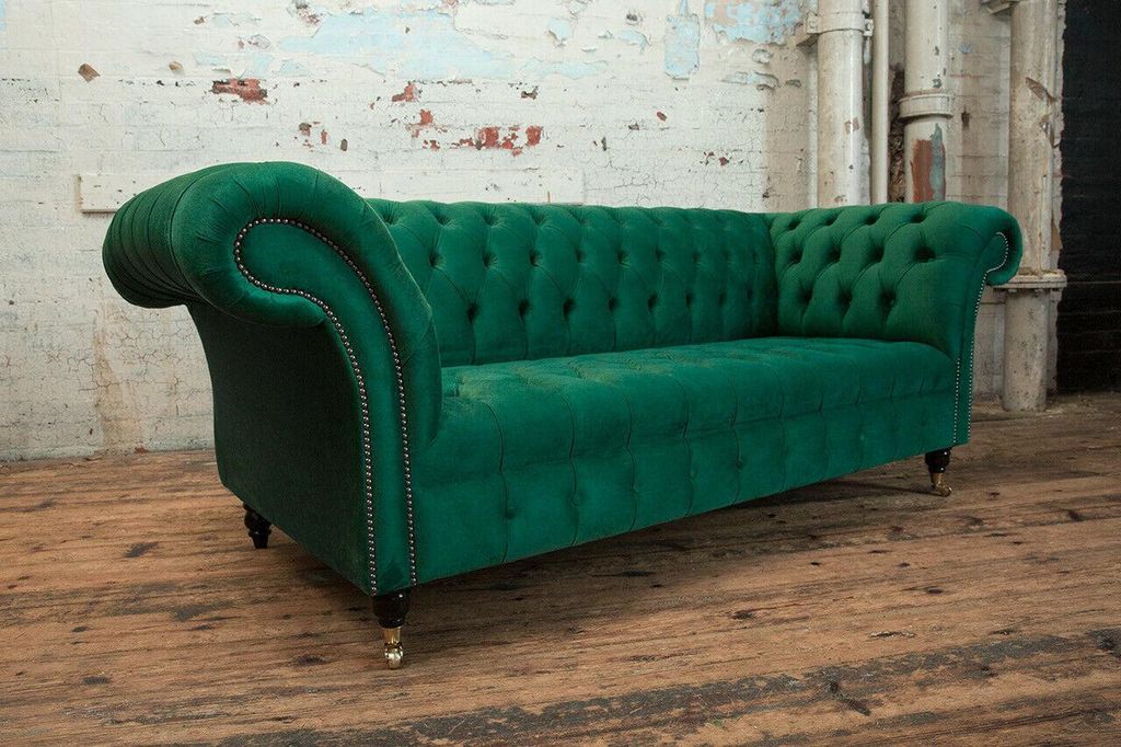 klassische Chesterfield Couch 4 Sitzer Sofa Couch Samt Leder Design big grün neu