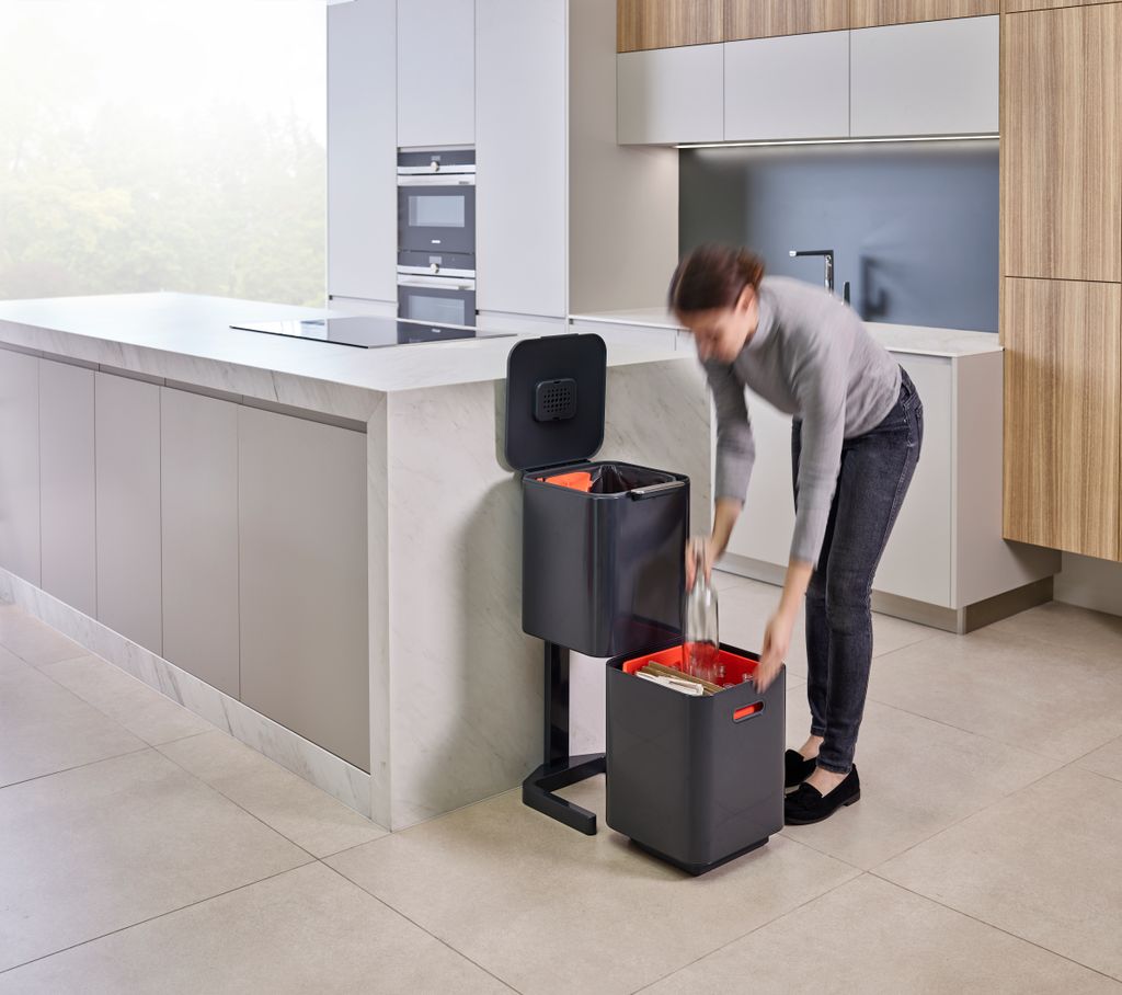 Joseph Joseph IntelligentWaste Totem Compact 40 - Abfallbehälter mit separater Recycling-Einheit, 40 Liter - graphit