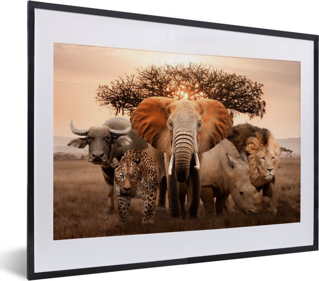 MuchoWow MuchoWow Gerahmtes Poster Tiere - Elefant - Löwe 40x30 cm - Poster mit zchwarzem Bilderrahmen - Bilderrahmen - Poster im Rahmen