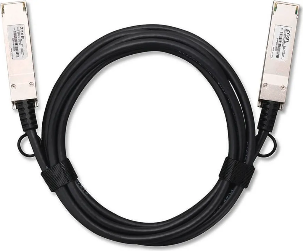 Câble cuivre passif 100G QSFP28 DAC 3M Zyxel pour routeur réseau