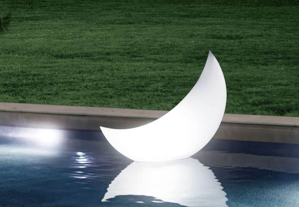 aufblasbarer Halbmond mit LED-Licht 135 x 43 cm Produktbild 15