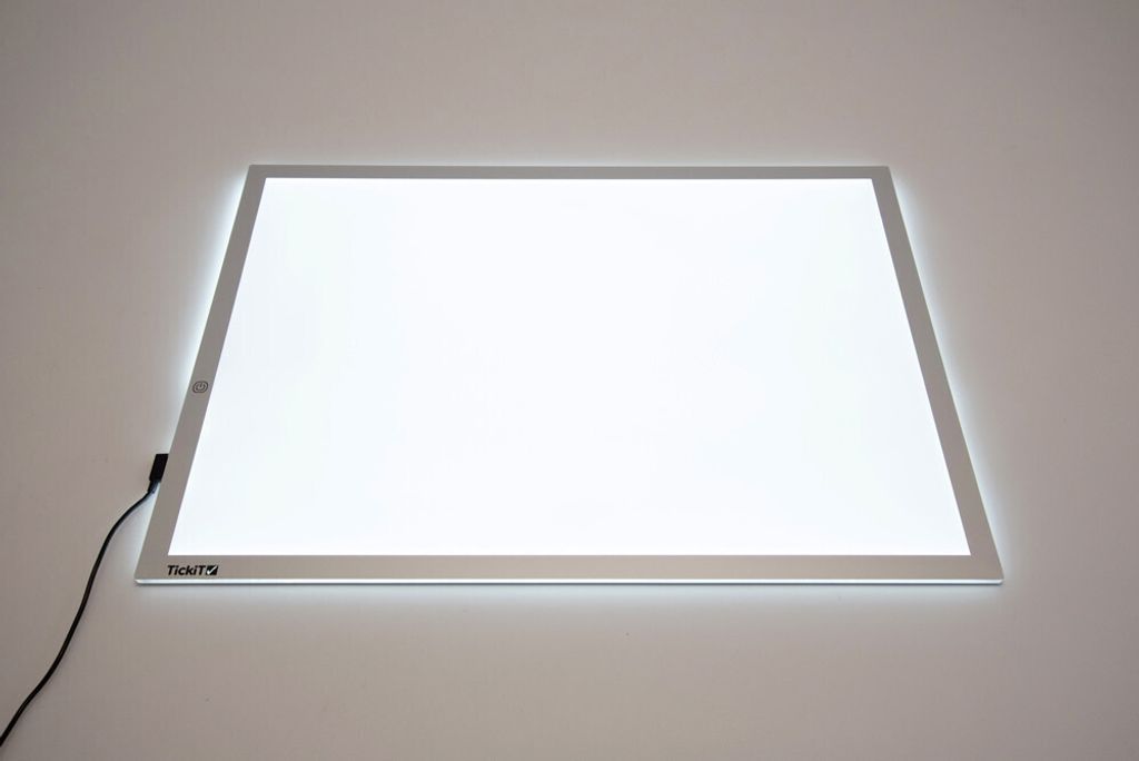 LED-Leuchttisch rechteckig Lichtspiele Lichttisch Produktbild 