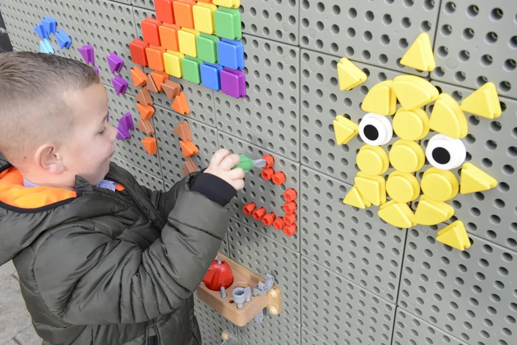 Jeu d'outils Masterkidz 8 pièces : fixez vos modules STEM sans difficulté - 9