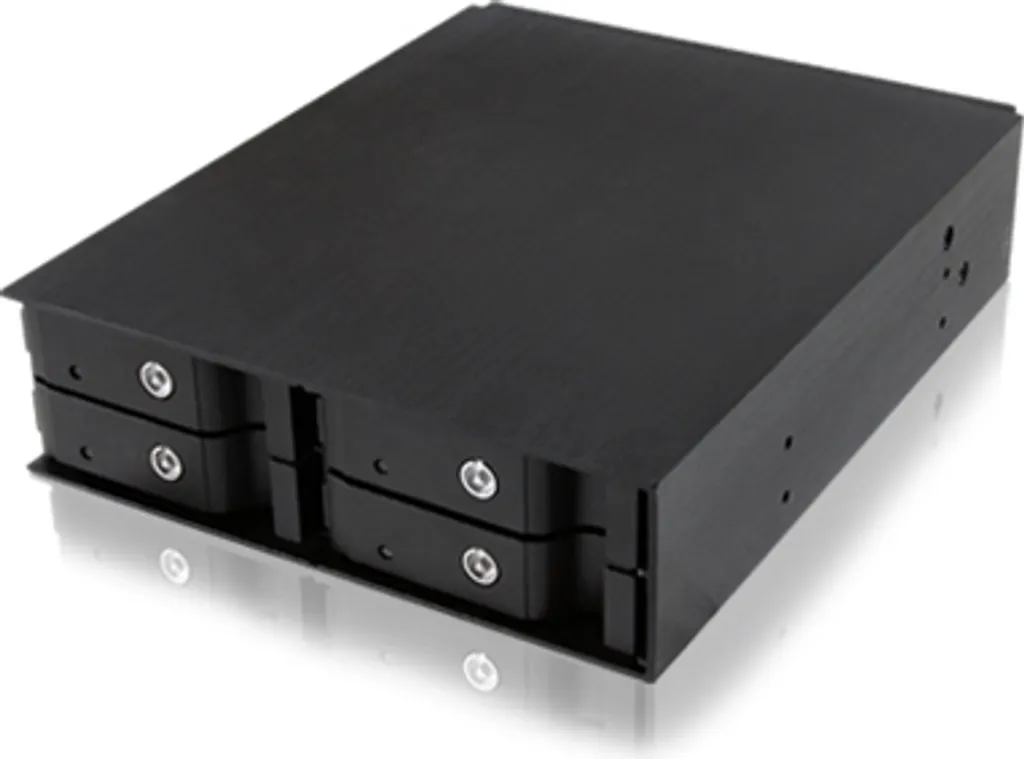 Libérez de l'espace PC avec le Backplane 4 Baies Icy Box IB-2240SSK Noir - 10