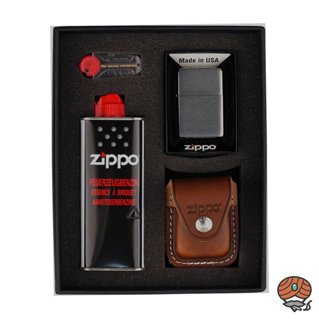 Zippo Geschenk Set, Zippo Chrom, 125ml Feuerzeugbenzin, Ledertasche braun/clip, Feuersteine