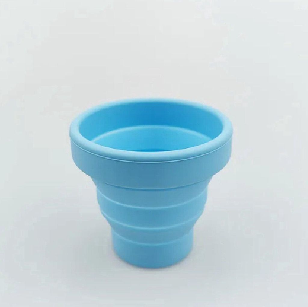 Jumada's – niebieski składany kubek silikonowy z pokrywką – Zdjęcie produktu 