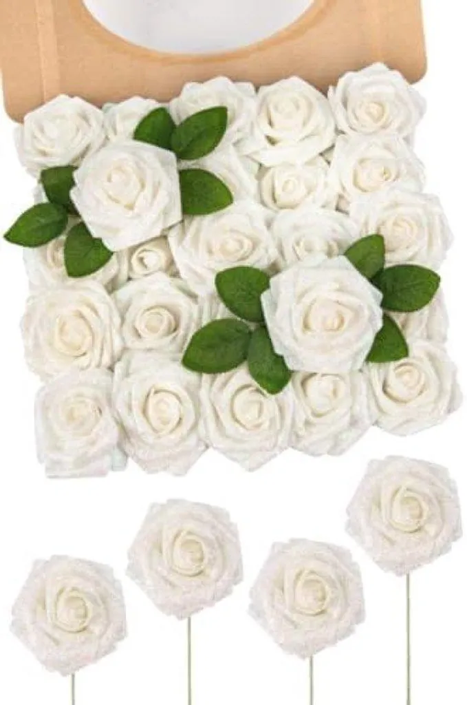 Décoration de table mariage : 25 fleurs blanches artificielles en mousse