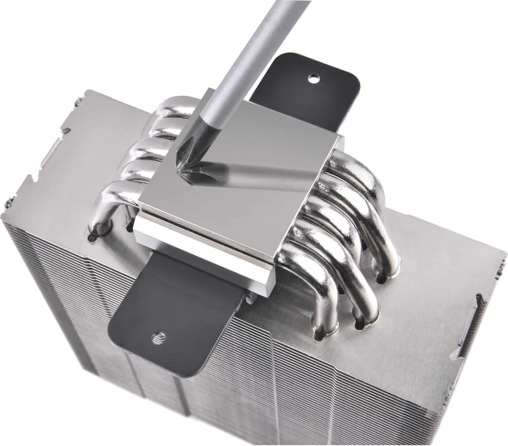 Thermaltake UX210 ARGB Lighting - Raffreddatore ad aria per processore - (per: LGA1156, LGA1366, LGA1155, LGA2011, LGA1150, LGA2011-3, LGA1151, LGA2066, LGA1200) - Presa in rame con alette di raffreddamento in alluminio - 120 mm - 8