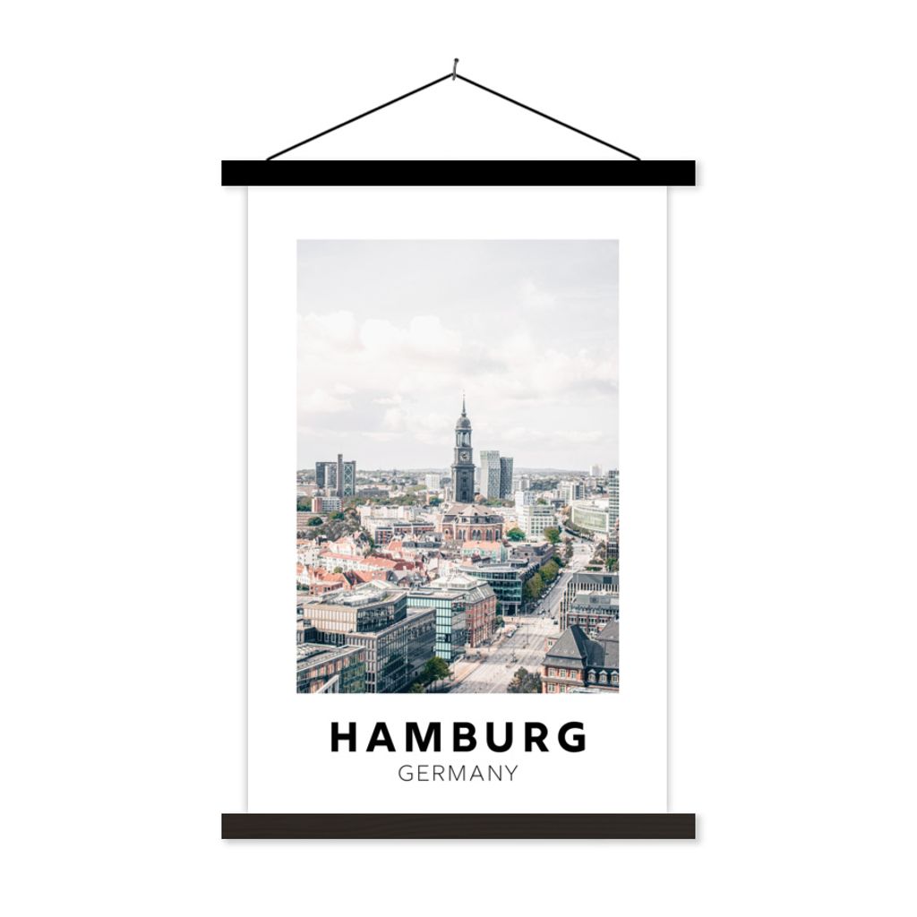 MuchoWow Textilposter Hamburg - Deutschland - Turm 120x180 cm mit schwarzem Rahmen - Fotos