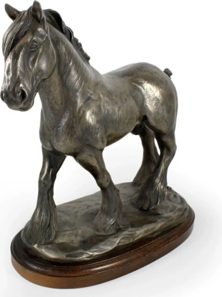 Cadeau équestre Shire, statue bois pour décoration bureau et trophée club