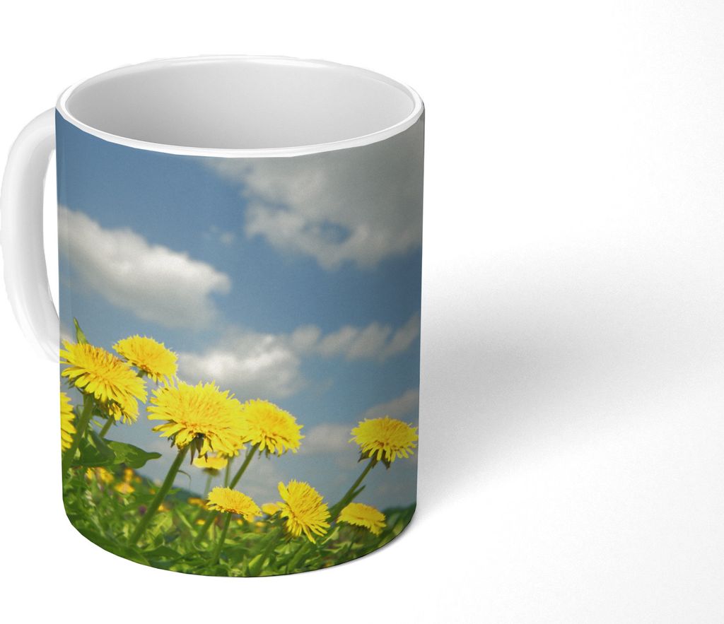 MuchoWow Tasse Kaffeetasse Kaffeebecher 350 ml Wolken - Löwenzahn - Frühling Teetasse - Fototasse - Becher - Keramikbecher - Teebecher - Kaffee...