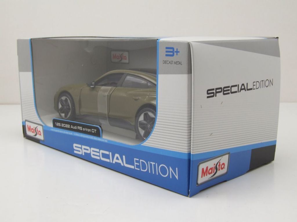 Kompozitný model Audi RS E-Tron GT 2022 zelený 1/25 Obrázok produktu 14