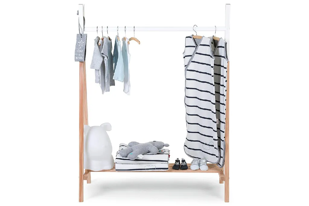 Penderie Tipi en bois pour chambre d'enfant style scandinave