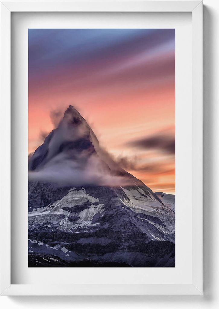Einsamer Berg bei Sonnenuntergang– Wandbild mit Rahmen – Gerahmtes Bild – Wanddekoration – 40x60 cm – Weiß