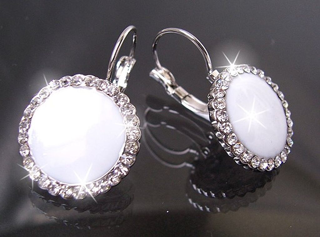 Kaufen Sie Strass-Blatt-Ohrringe mit Quasten - Silber zu Großhandelspreisen