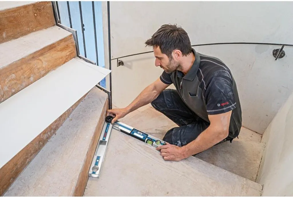 Mesureur d'angle Bosch GAM 220 MF Professional 0601076600 avec calcul - 2