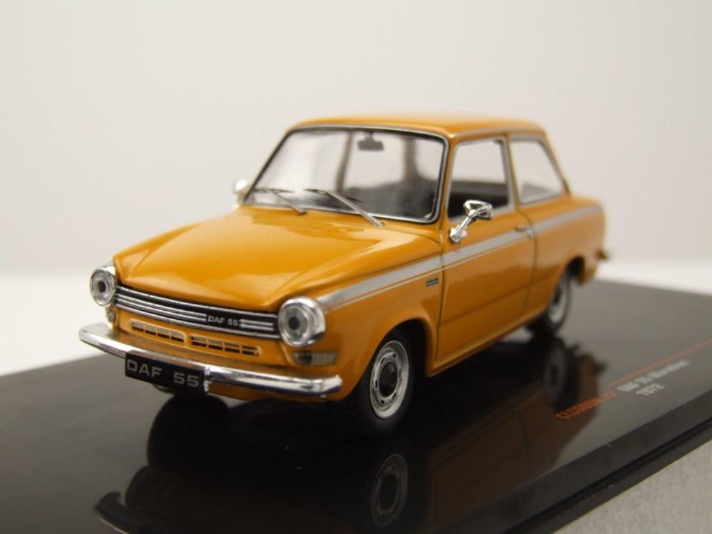 IXO 1:43 DAF 55, 1972 - orange