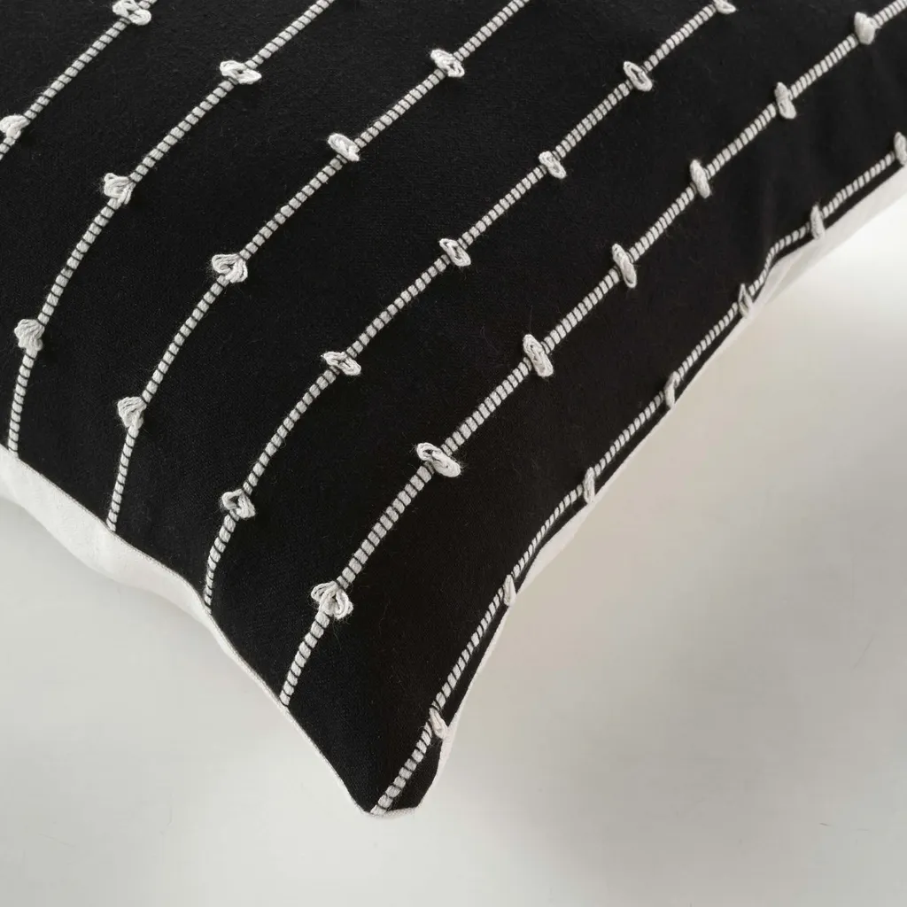 Coussin de salon carré LINECHIC 45x45 cm en textile recyclé durable