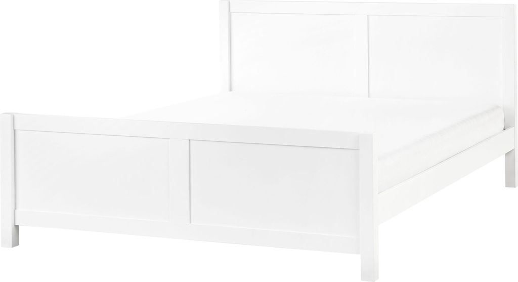 BELIANI Bett Weiß Gummibaumholz mit Lattenrost 180 x 200 cm Hohes Kopf- und Fußteil Rustikaler Stil Schlafzimmer Ausstattung Doppelbett Holzbett