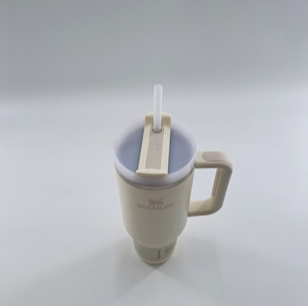 Stanley Quencher H2.0 FlowState Isolierbecher Strohhalm 1,2 Produktbild 12