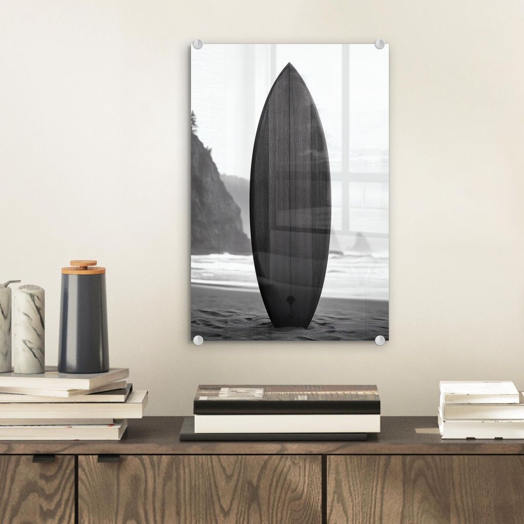 MuchoWow Glasbilder - Bilder auf Wandbild - Foto auf Glas Surfbrett - Sand - Meer 20x30 cm Wanddekoration aus Glas - Acrylglasbild - Acrylbilder - ...