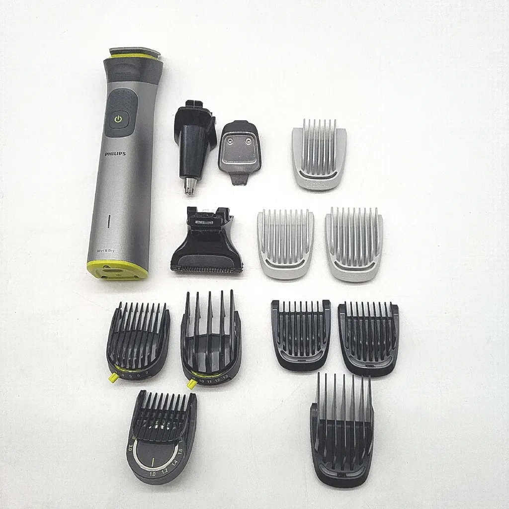 Tondeuse Corps et Barbe Philips Multigroom 7000 Usage Douche 14-en-1