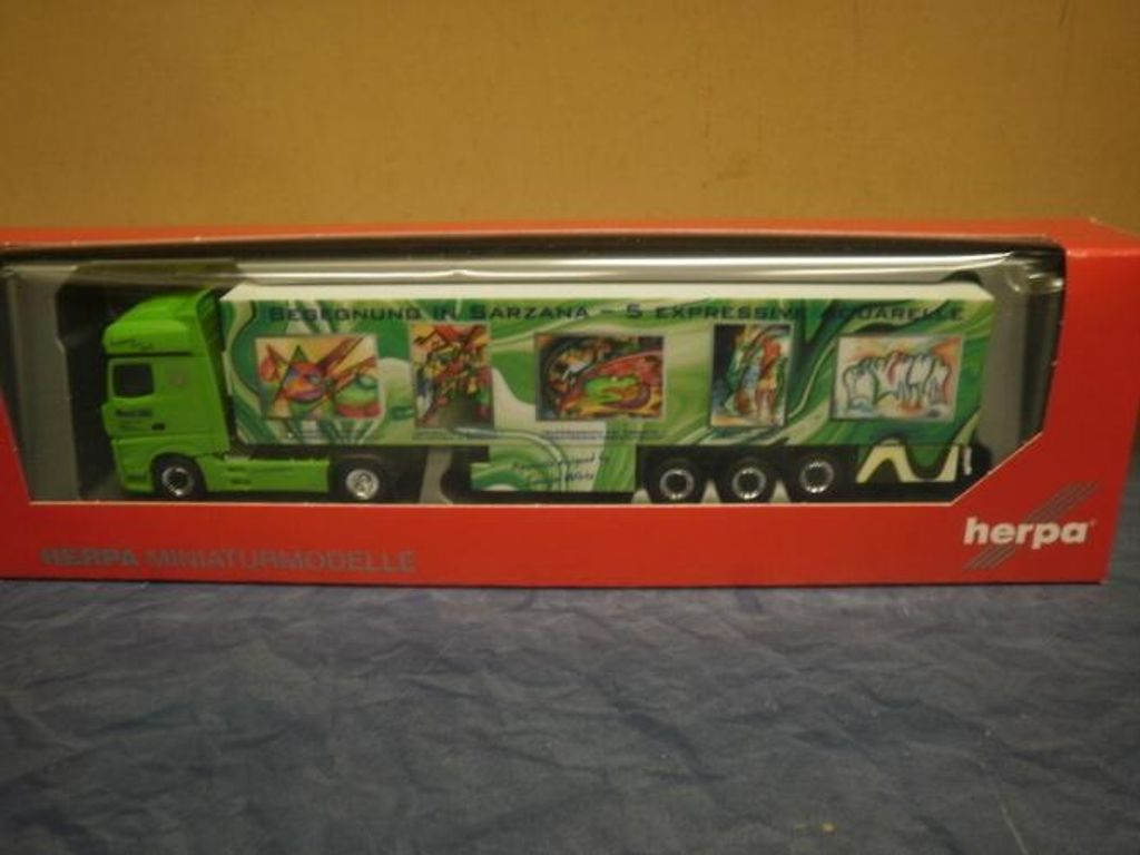 Herpa LKW MB Actros 11 Giga Kühl-KSZ Wirtz Art Truck 304276 Produktbild 