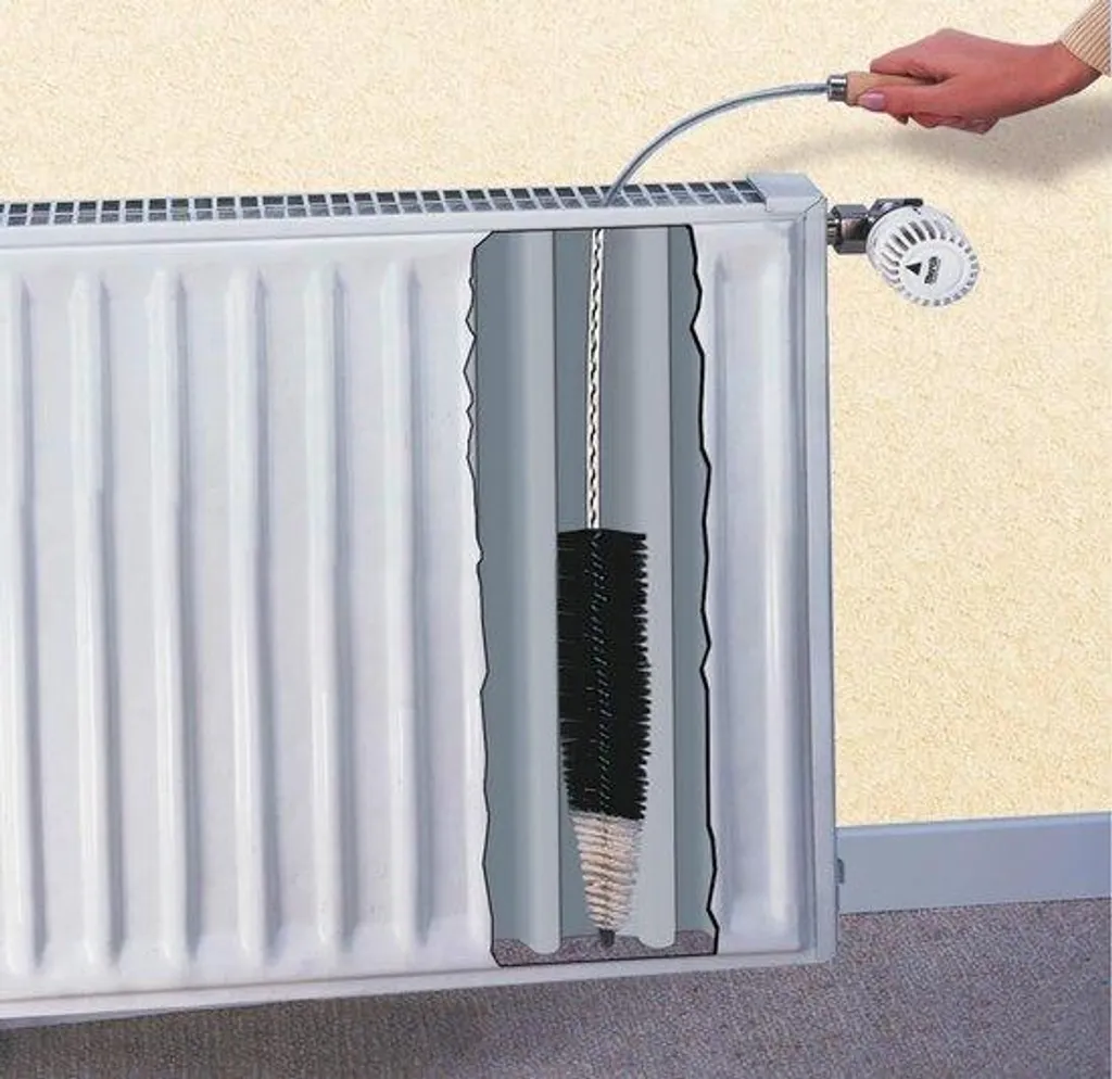 Brosse de radiateur flexible 120cm : éliminez la poussière incrustée