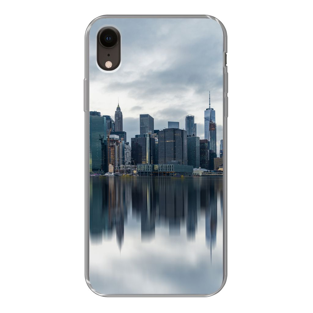 MuchoWow Handyhülle Schutzhülle Hülle für iPhone XR New York - Skyline - Spiegelung Silikon Softcase Handy Hülle - Schutzdeckel