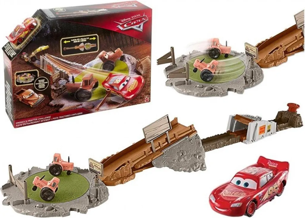 Piste Cars Disney Smokeys pour s'entraîner à la course de tracteur