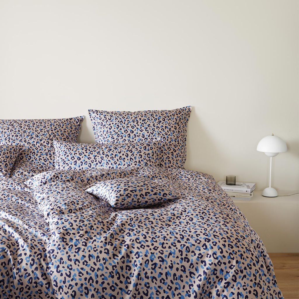 elegante Mako-Satin-Bettwäsche-Garnitur Leolook Farbe Kobaltblau Größe 135x200+80x80