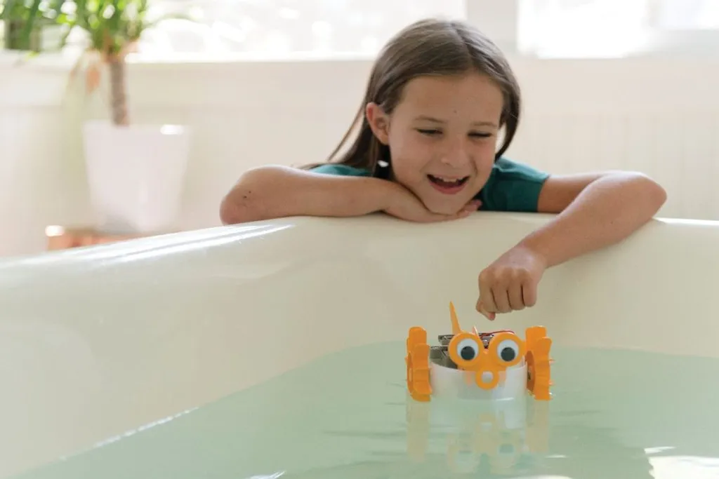Robot à eau pour entretien de pelouse : la solution pour vos vacances - 4