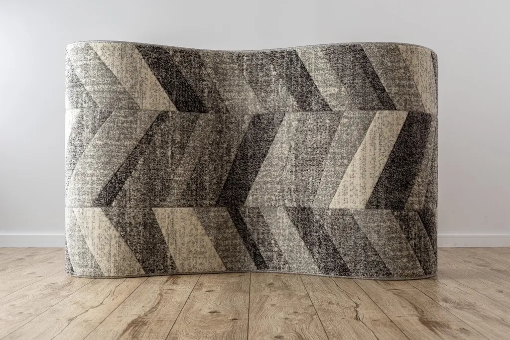 Tapis antidérapant gris 70x130 cm FEEL Fish Bone pour sol glissant - 2