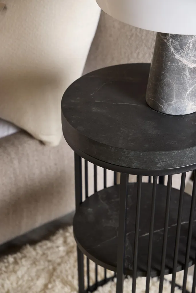 Table de nuit Strington avec 1 étagère noire pour chambre moderne - 8