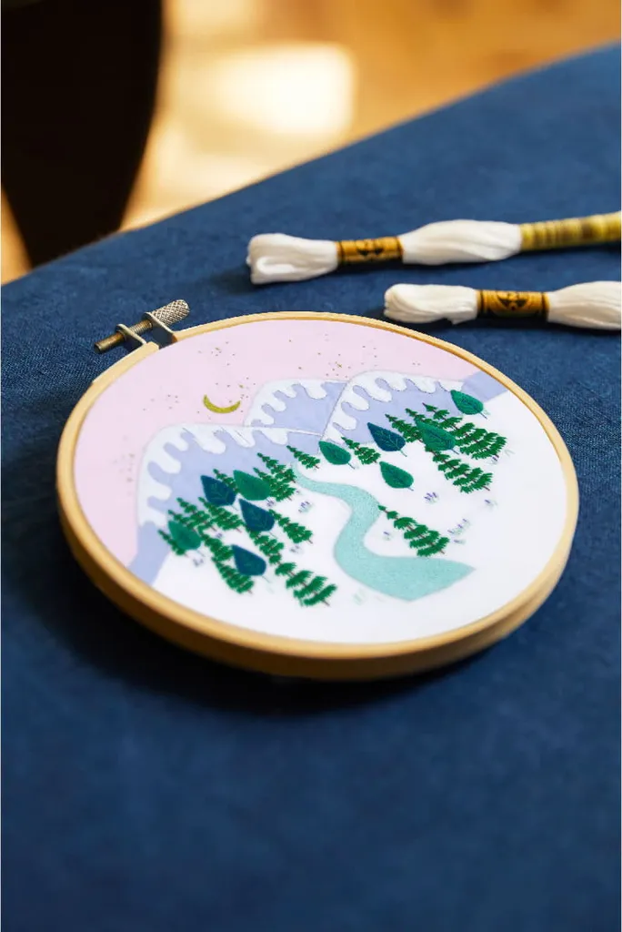 Cercle à broder DMC Paysage d'Hiver pré-imprimé pour décoration DIY