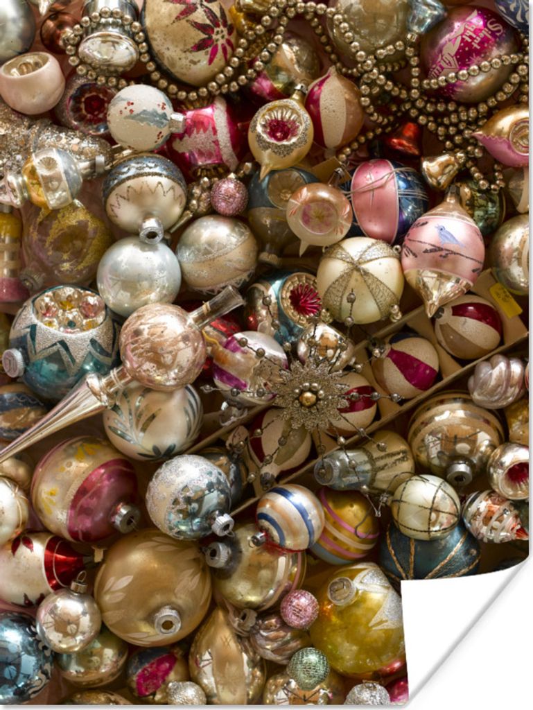 MuchoWow Poster Ein Set mit altem Weihnachtsschmuck 60x80 cm - Schlafzimmer Dekoration