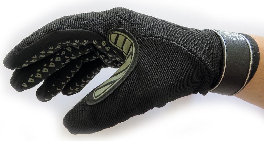 Behr Raubfisch Handschuh Größe XL