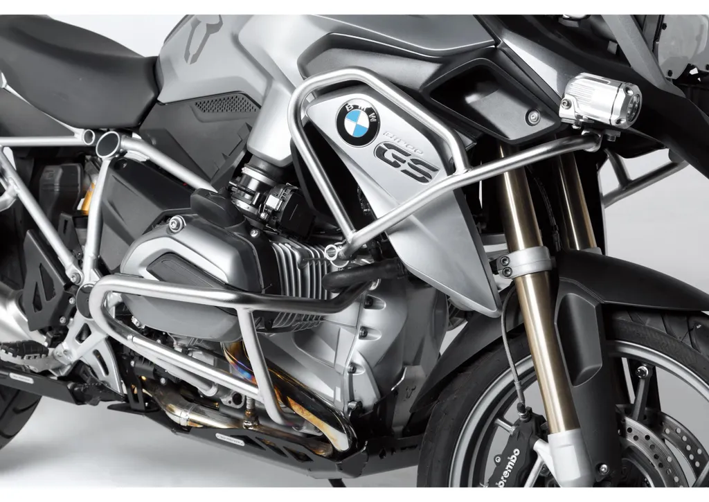 Crash bars moto et supports de bagages SW-MOTECH en acier haute qualité