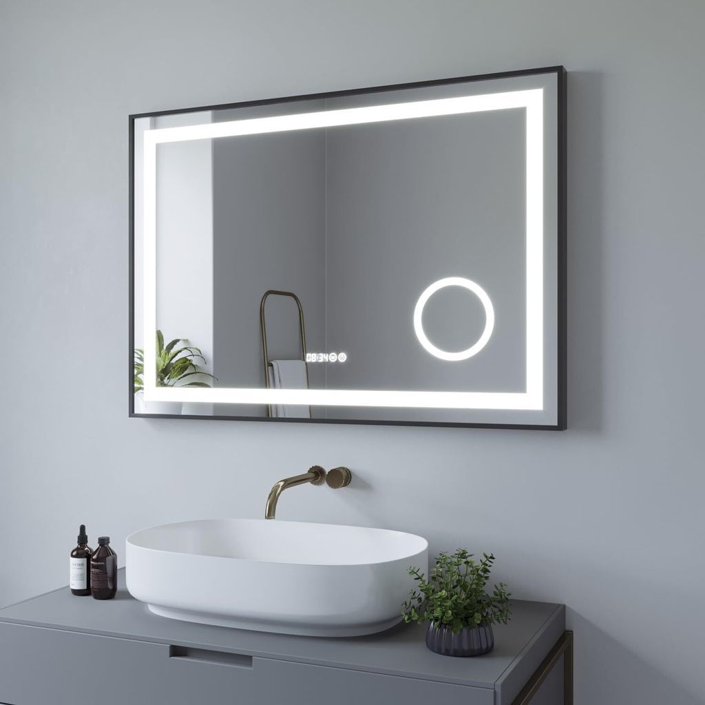 100x70 cm LED Badspiegel mit Beleuchtung Digital Uhr,Touch Dimmbare Kaltweiß, Beschlagfrei Heizung Schminkspiegel 3-Fach Vergrößerung, Badezimme...