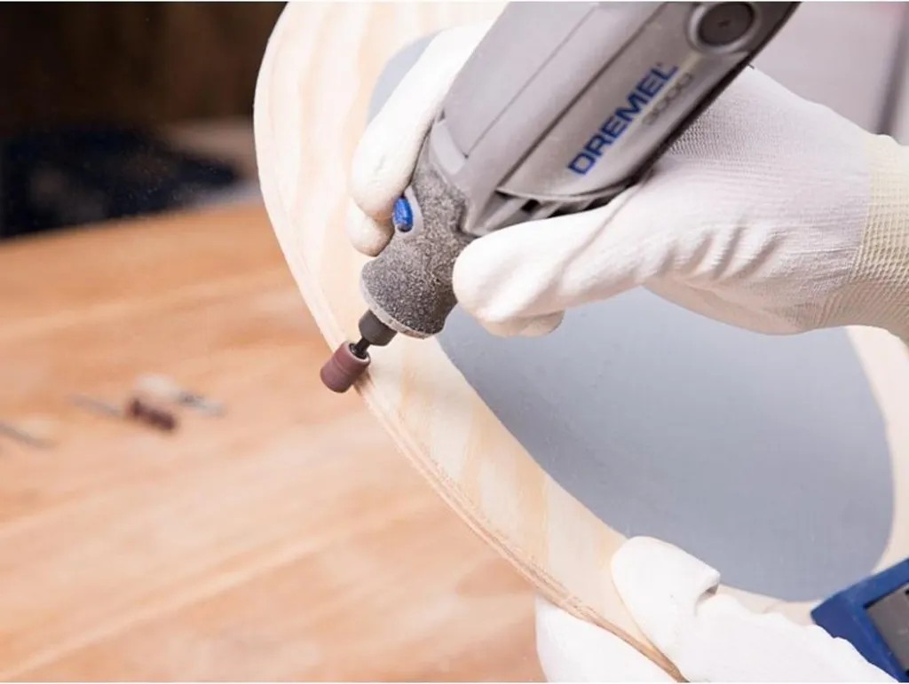Dremel 3000-15 Multi-outil 130W à Vitesse Variable et Embout EZ Twist - 26