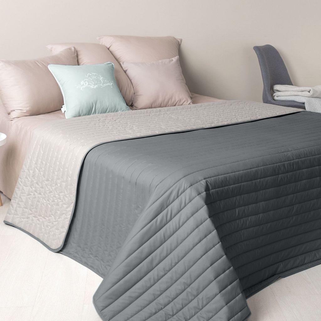 Living Trend Tagesdecke – Modernes Linien-Steppmuster – Wendeoptik in Beige-grau & Anthrazit – Waschbar & Pflegeleicht