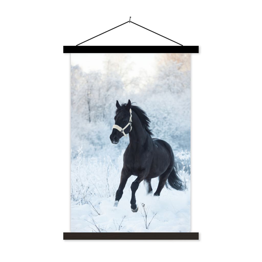 MuchoWow Textilposter Pferd - Schnee - Wald 40x60 cm mit schwarzem Rahmen - Wanddekorationen