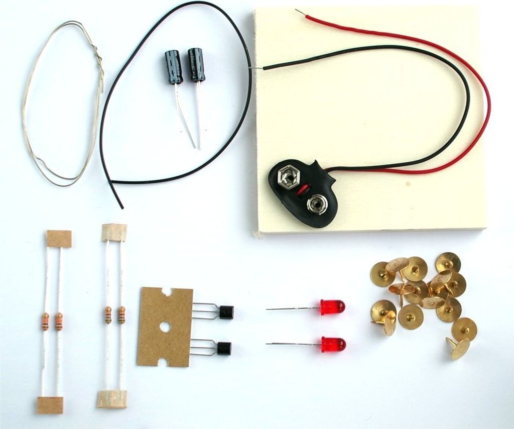LED-Wechselblinker Bausatz auf Holzbrettchen Produktbild 