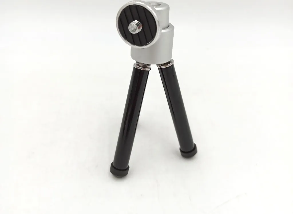 AmazonBasics Mini Trépied Noir pour Smartphone et Appareils Photo Légers