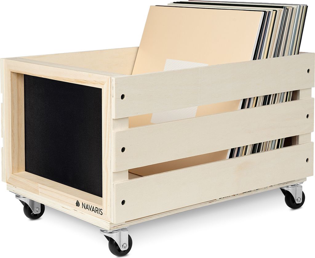 Navaris Holz Schallplatten Kiste mit Kreidetafel - mit Rädern - 42,9 x 34,4 x 28 cm - für bis zu 80 LPs - Vinyl Aufbewahrung Holzkiste - Natur