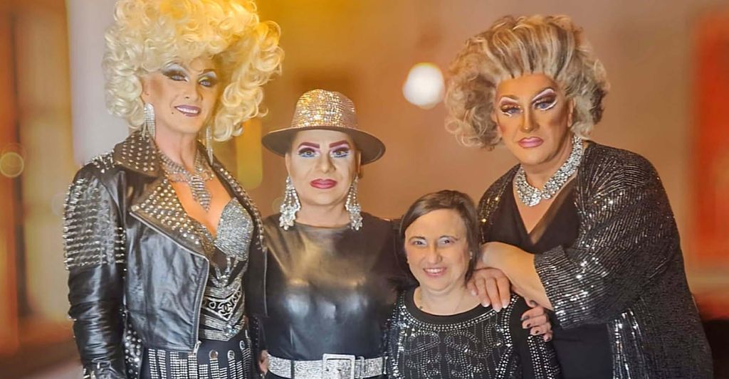 mydays Travestie Show Hildesheim; Erlebnis verschenken oder selbst erleben; Gutschein für 1 Person(en)