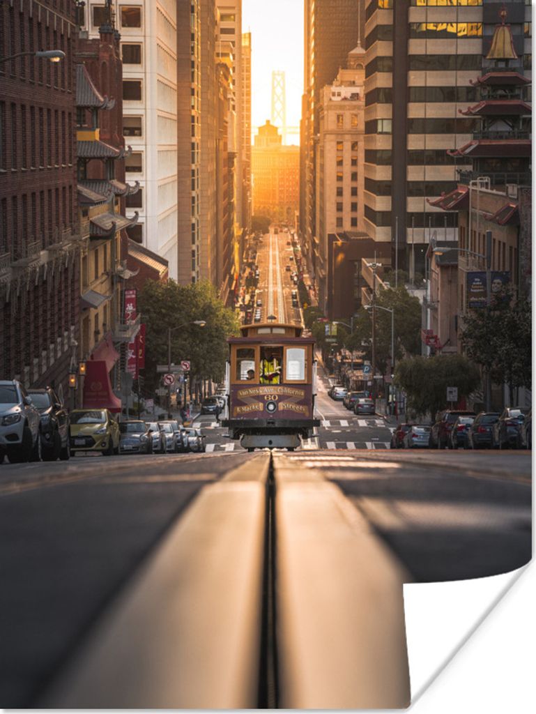 MuchoWow Poster Im Morgengrauen fährt eine Straßenbahn die California Street hinauf 60x80 cm - Schlafzimmer Dekoration