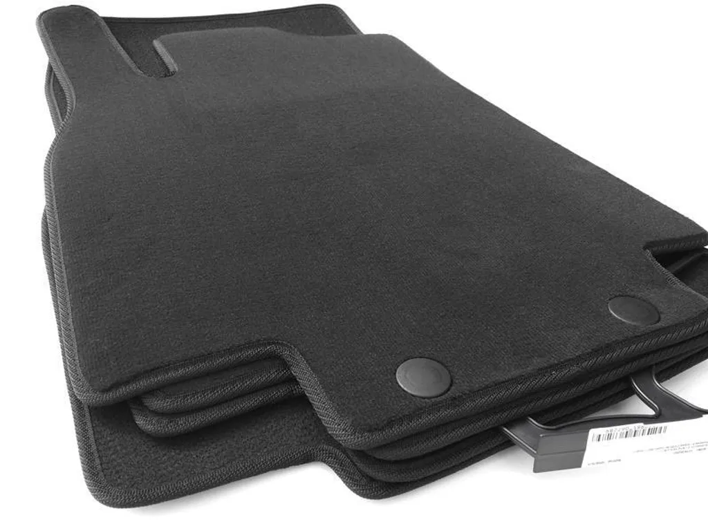 Tappetini Mercedes Classe B W245 T245 in Velour Originale - Set 4 Pezzi