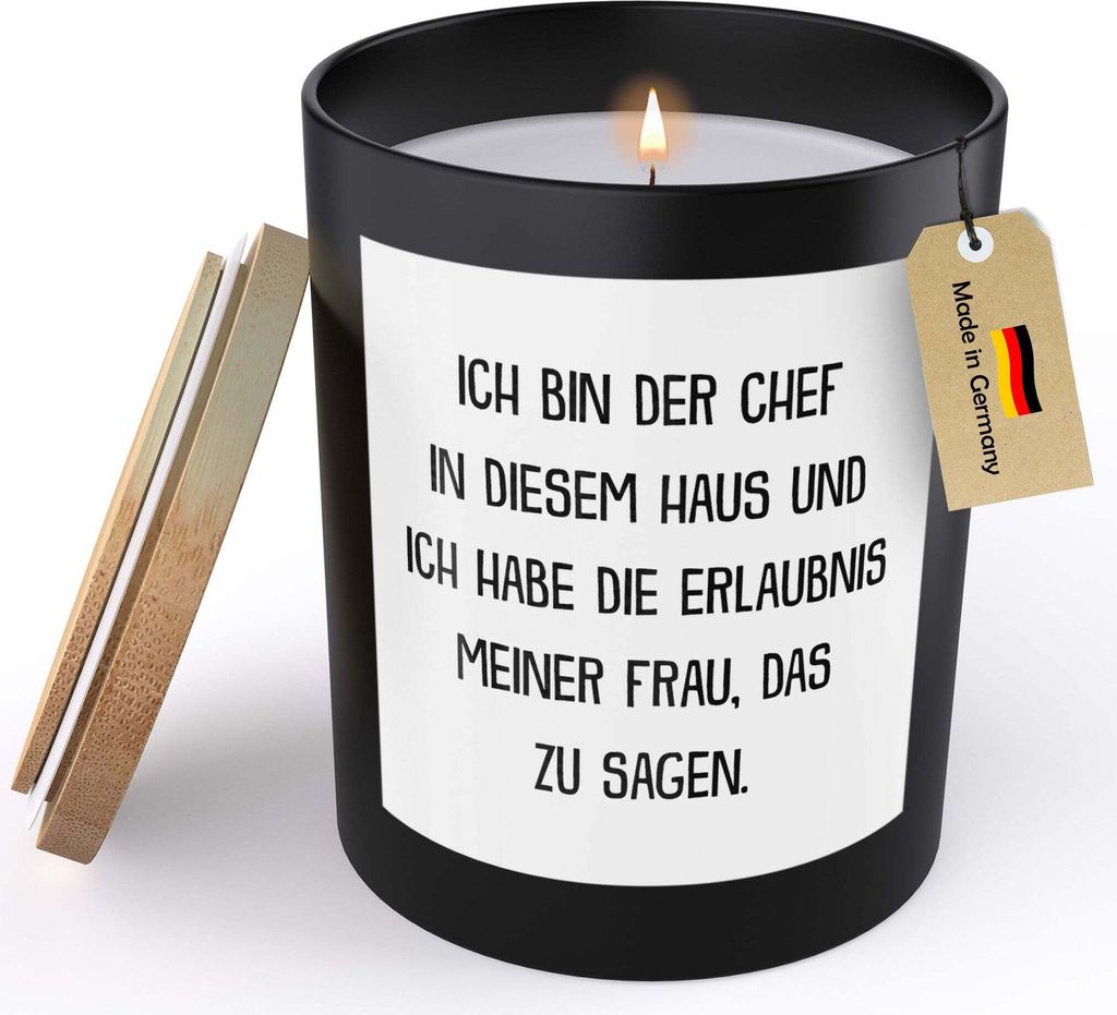22Feels Ehemann Geschenk Hochzeitstag Spruchkerze "Ich Bin Der Chef" Männer Geburtstag Sojawachs Kerze im Glas Liebe Ehe Partner Handgemacht Duft ...