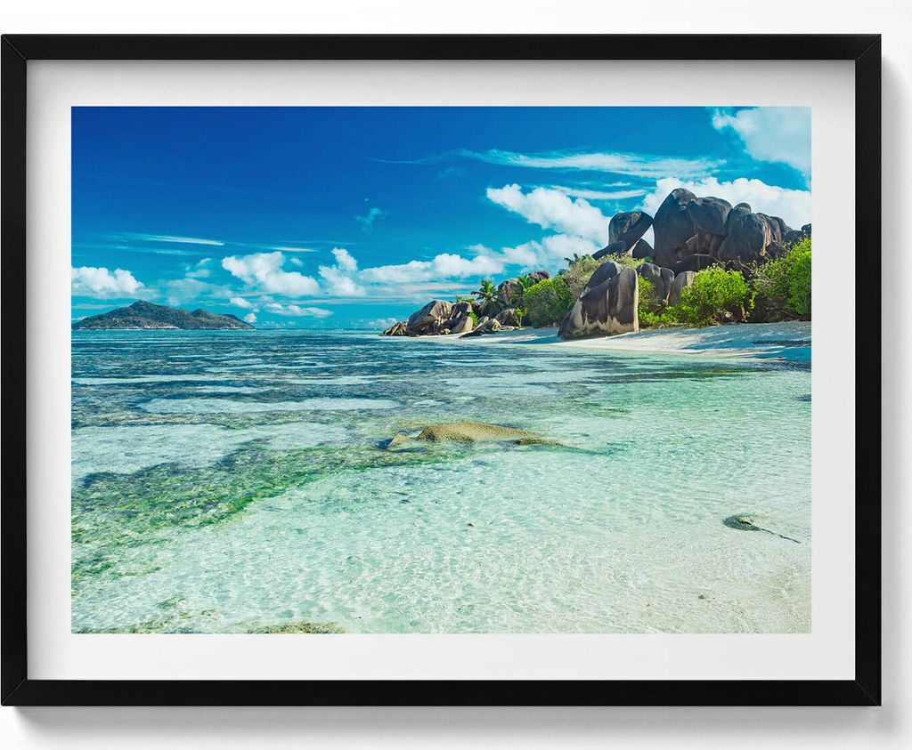 Freie Sicht auf das Meer– Wandbild mit Rahmen – Gerahmtes Bild – Wanddekoration – 80x60 cm – Schwarz Rahmen